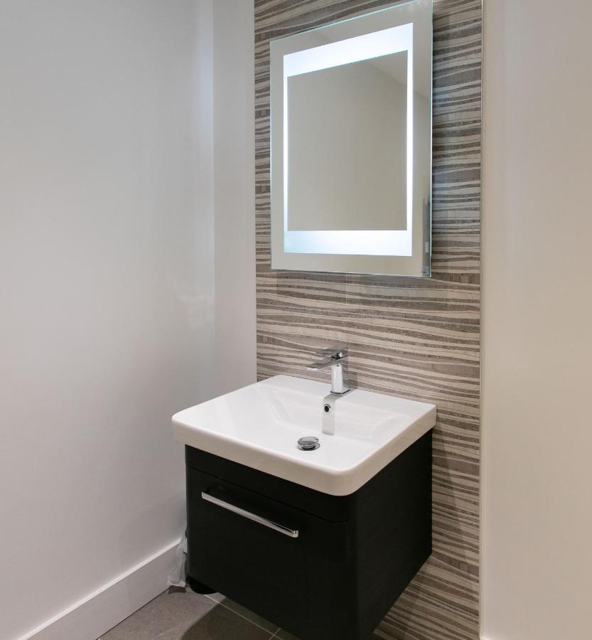 Custom House Apartments Newry Exteriör bild